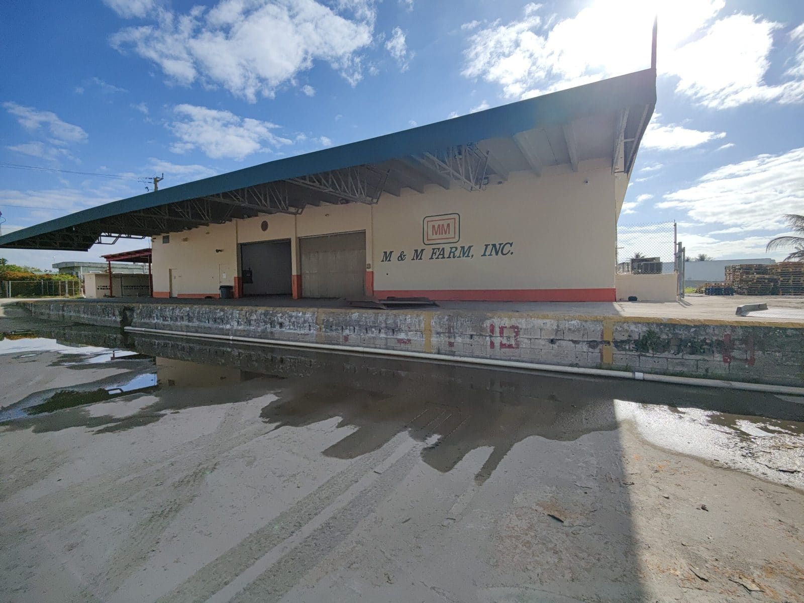 The M & M Farm warehouse in Miami